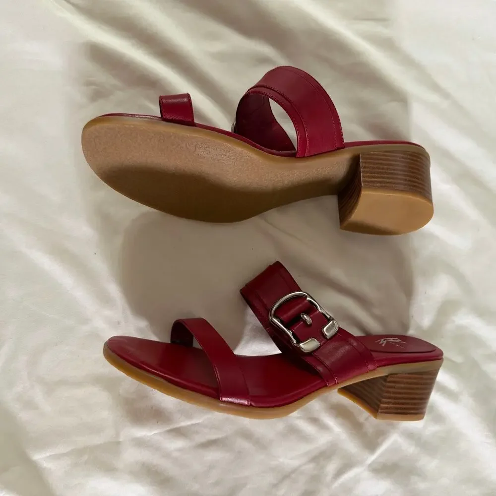 Y2K 2000s Red Leather Block Heel Buckle Sandals 8.5 Grunge Punk
